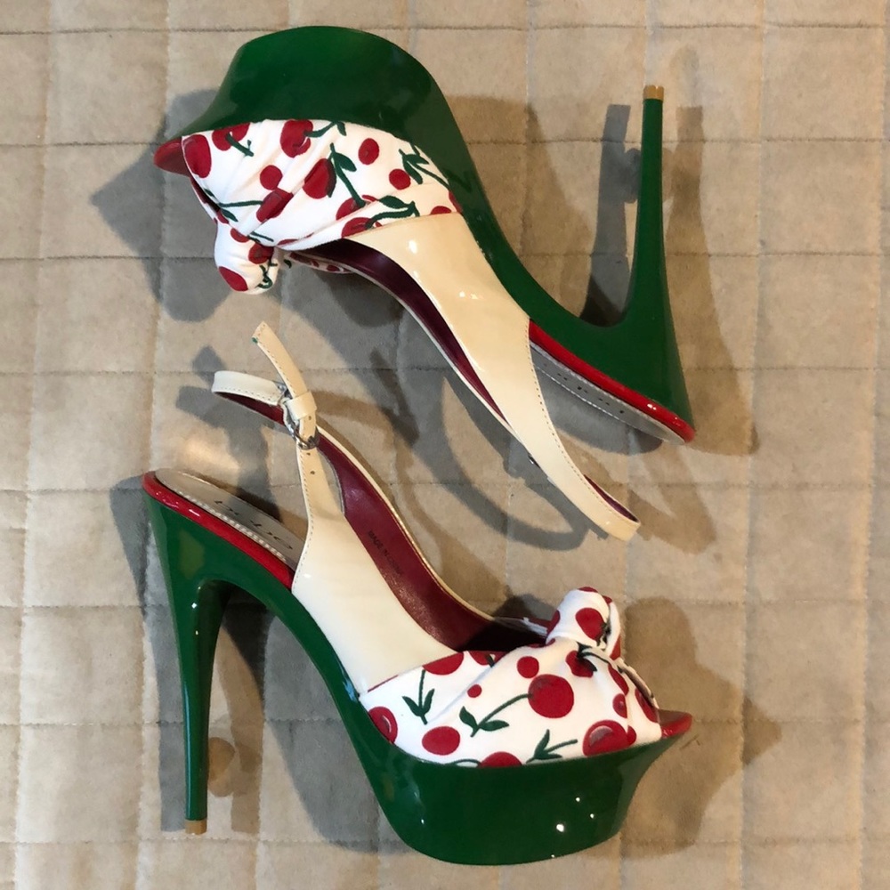 Bebe Roxanne Cherry Platforms